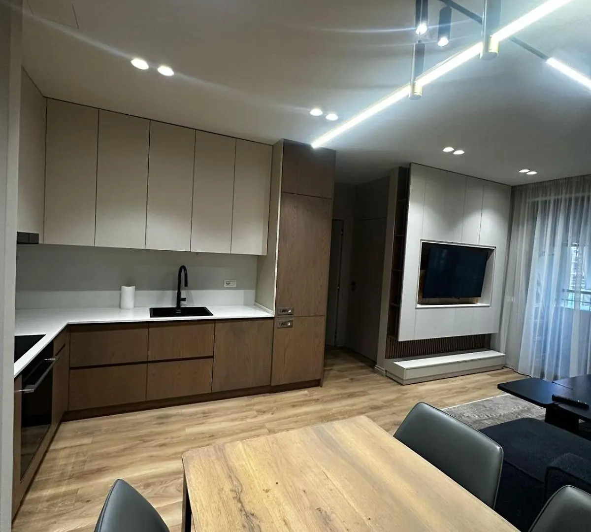 Fjori Di Bosco Tirana Apartment
