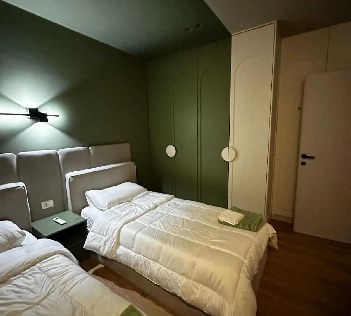 Fjori Di Bosco Tirana Apartment 0*,