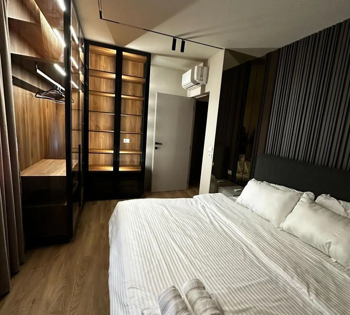 Fjori Di Bosco Tirana Apartment
